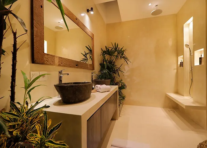 Sabaya - 4 Bedroom Private Pool Villa *