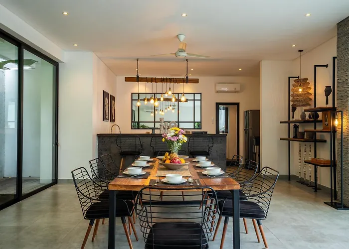 Sabaya - 4 Bedroom Private Pool Villa Canggu