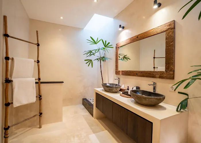 Villa Sabaya - 4 Bedroom Private Pool *