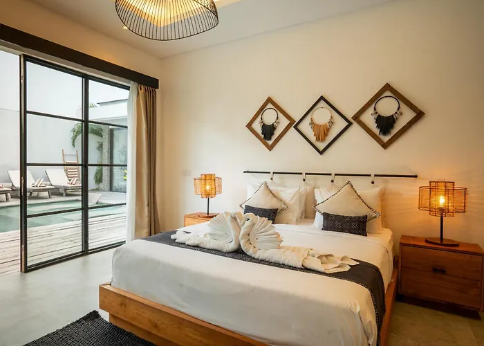 Sabaya - 4 Bedroom Private Pool Canggu